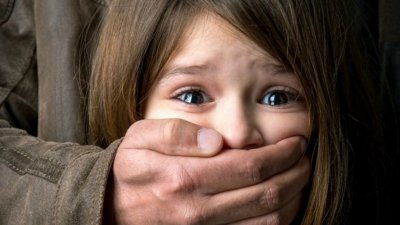 Екстрадирахме в Белгия двойка, отвлякла децата си