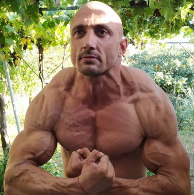 Изнасилвачът Пулев се предава на ченгетата