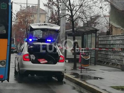 Изоставен розов куфар изплаши хората на "Опълченска"