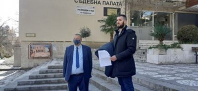 Ограничителна заповед за бащата на двете убити деца в Сандански