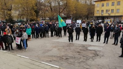 Брестовица на протест за чиста питейна вода 