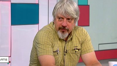 Проф. Витанов: Третата вълна на Covid ще е по-лека