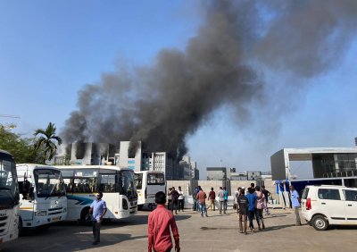 Пожар в най-големия производител на ваксини в света