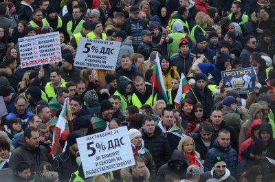 Напук на Ричард: Ресторантьори отварят на 1 февруари