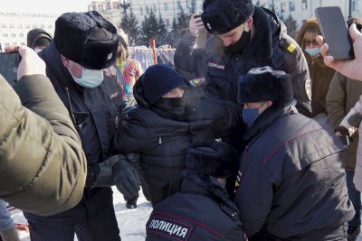 1800 арестувани от бунтовете в подкрепа на Навални
