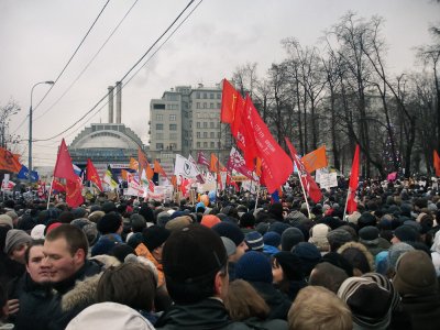 Забраняват на непълнолетните в Русия да протестират