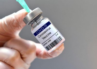 Шефът на Генщаба в Испания хвърли оставка, не спазил реда за ваксина