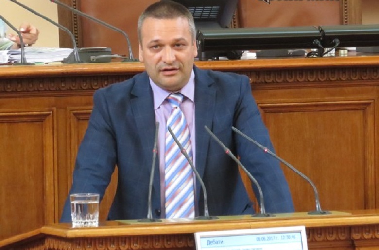БСП депутат пита кога ще арестуват Борисов и Гешев