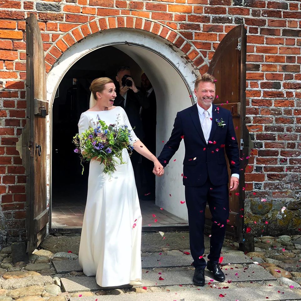 Горчиво! Премиерът на Дания се омъжи при третия опит