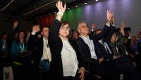 Най-новото ляво: Нинова учреди "Непокорна България"