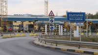 Заради дългите опашки: Удължиха времето за преминаване на "Дунав мост" при Русе