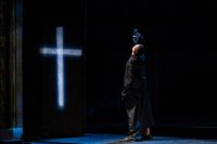 снимка 7 "Братя Карамазови" в Народния театър – едно разтърсващо пътуване в човешката душа