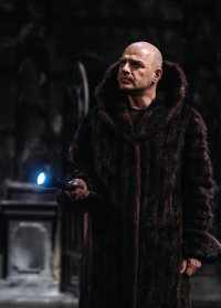 снимка 3 "Братя Карамазови" в Народния театър – едно разтърсващо пътуване в човешката душа