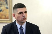 Мирчев с остри критики: Болници трупат загуби, а директорите получават огромни заплати