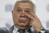 След кагебиста Гундяев браним и Вагит Алекперов от санкции