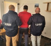 Трима задържани при акция на ГДБОП за източване на средства в Якоруда