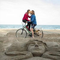 Откаднаха велосипеда на известна бургаска скулпторка