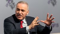 Гари Каспаров: Победа за Украйна е последната надежда на Русия