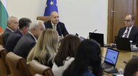 Властта размисли: прагът по ДДС се вдига на 60 000, а не на 75 000 евро