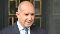 Радев потвърди подкрепата за Йотова, не вижда грешка в съобщението на МС