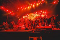 снимка 20 Megadeth и Five Finger Death Punch подлудиха "Арена Армеец" (СНИМКИ И ВИДЕО) 