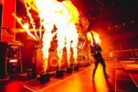 снимка 9 Megadeth и Five Finger Death Punch подлудиха "Арена Армеец" (СНИМКИ И ВИДЕО) 