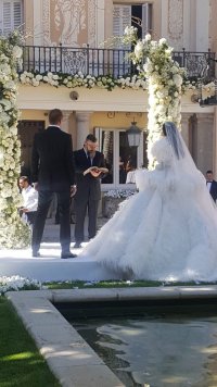 снимка 5 Цеци Красимирова се омъжи в испански замък (СНИМКИ)