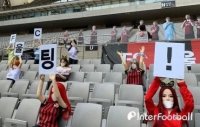 снимка 2 ФК Сеул напълни стадион със секс кукли, после се извини