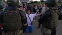 снимка 1 Сблъсъците в Минск взеха втора жертва (СНИМКИ)