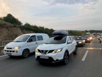 снимка 2 Първо в Lupa.bg: Чутовно задръстване затапи "Струма" към Гърция (СНИМКИ)