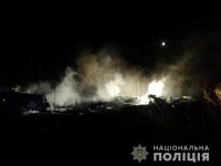 снимка 2 Потресаващи кадри от падналия самолет в Украйна (СНИМКИ И ВИДЕО)
