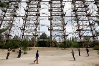 снимка 2 Чернобил стана като Малдивите: Туристи заливат Припят заради сериала на НВО (ГАЛЕРИЯ)