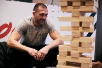 снимка 13 От Лондон с усмивка: Вижте как тренират и разпускат Кобрата и Джошуа (СНИМКИ)
